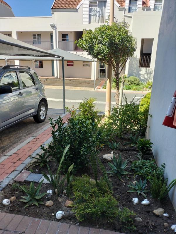 To Let 1 Bedroom Property for Rent in Gordons Bay Western Cape